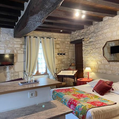 La Maison D'Alienor - Gites De Caractere A Chablis - 89 Экстерьер фото